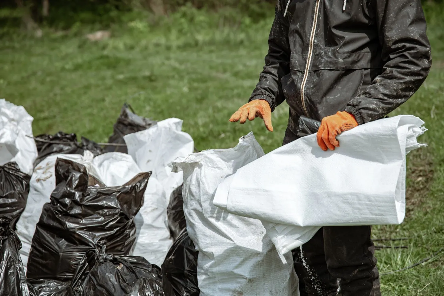 Signs It's Time to Call a Junk Removal Service