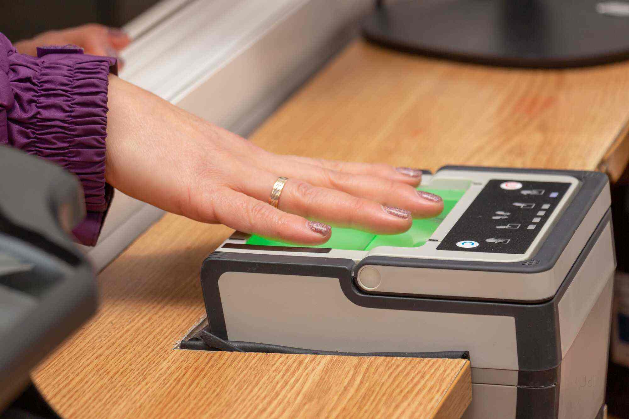 fingerprinting services