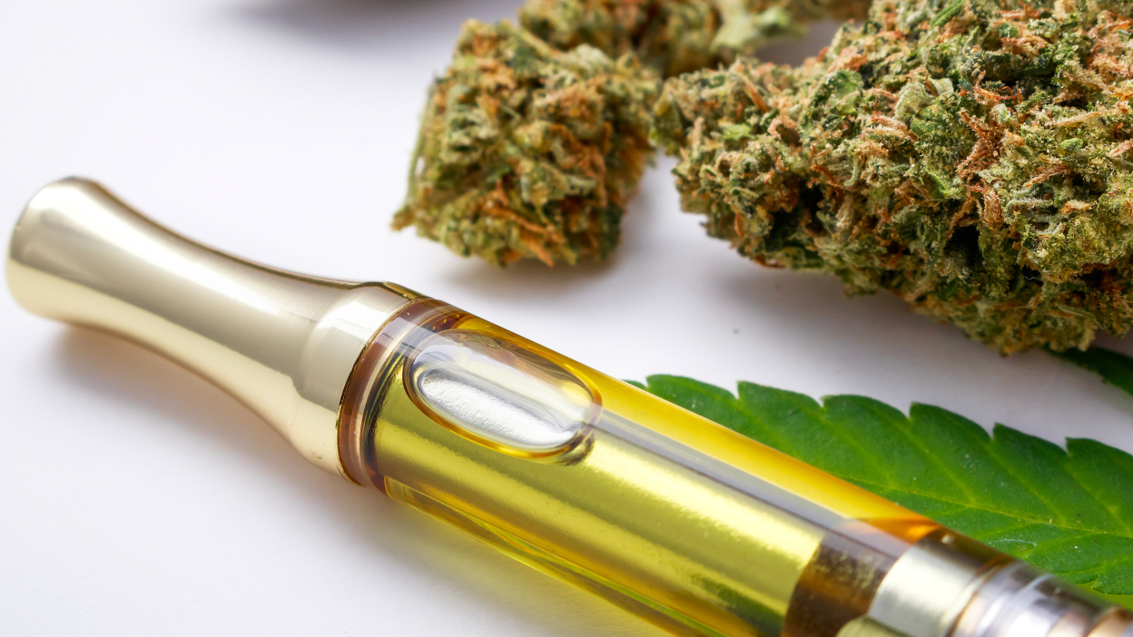 Top Reasons People Are Switching to CBD Vape Pens